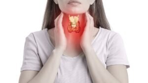 Thyroid treatment in Bhopal showing thyroid gland swelling and neck discomfort symptoms